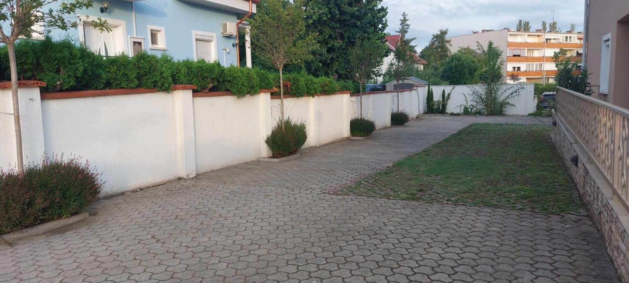 Siesta Apartmanhaz Balatonfuered 外观 照片