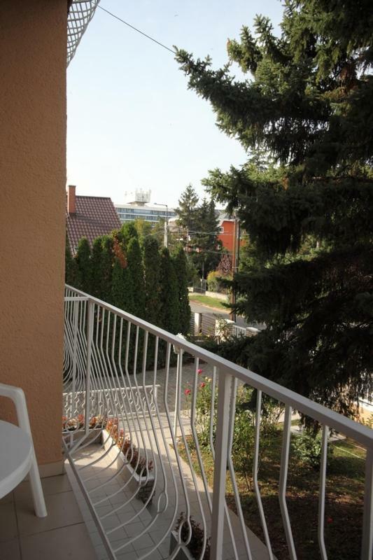Siesta Apartmanhaz Balatonfuered 外观 照片